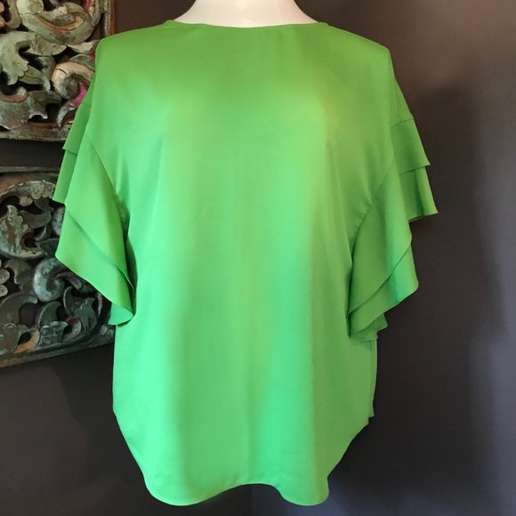 🍀 CHICO Chive Green Blouse - NWT - Picture 7 of 7